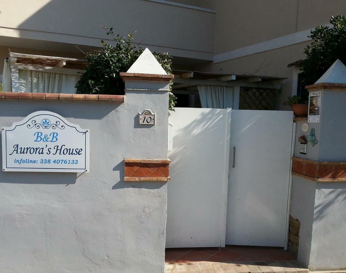 B&B Aurora'S House Castellabate Exterior photo